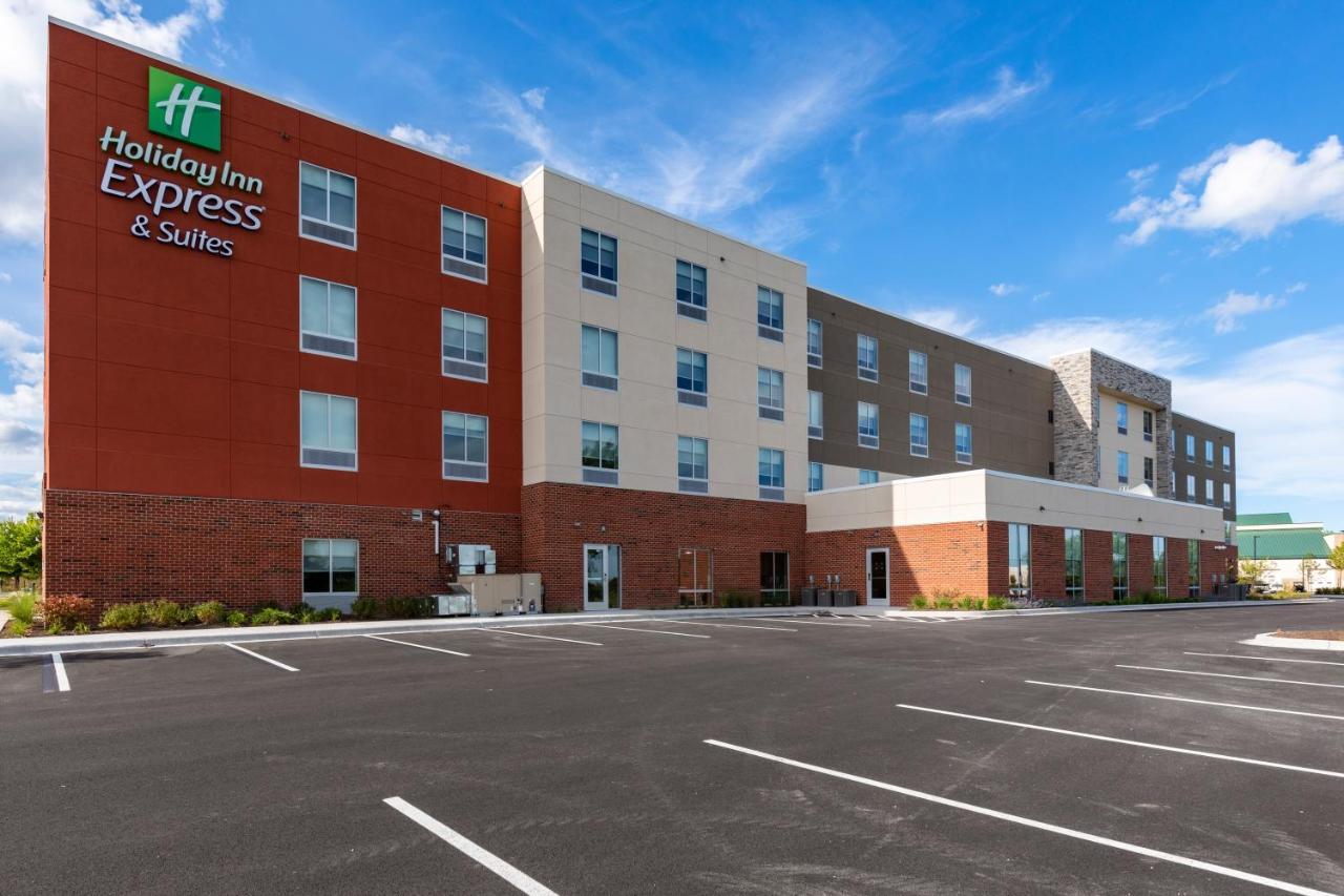 Holiday Inn Express & Suites Chicago - Hoffman Estates By Ihg Exterior foto